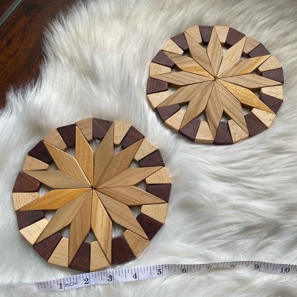 🥳SOLD🥳 Wood trivets - Picture 3 of 5